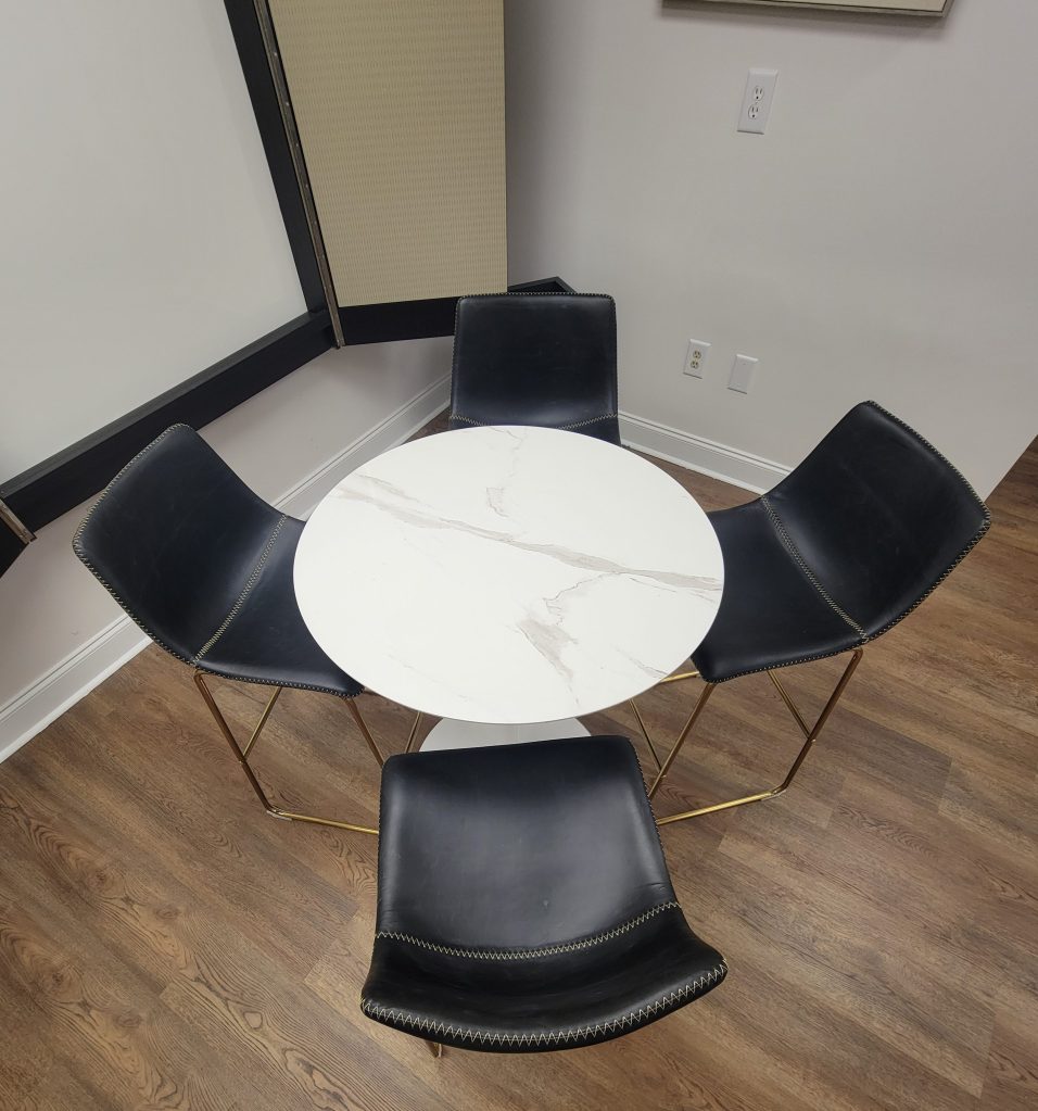 CO WORKING, MEETING AREA